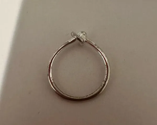 Kendra Scott Presleigh Silver Love Knot Ring Size 7.5 - Image 5