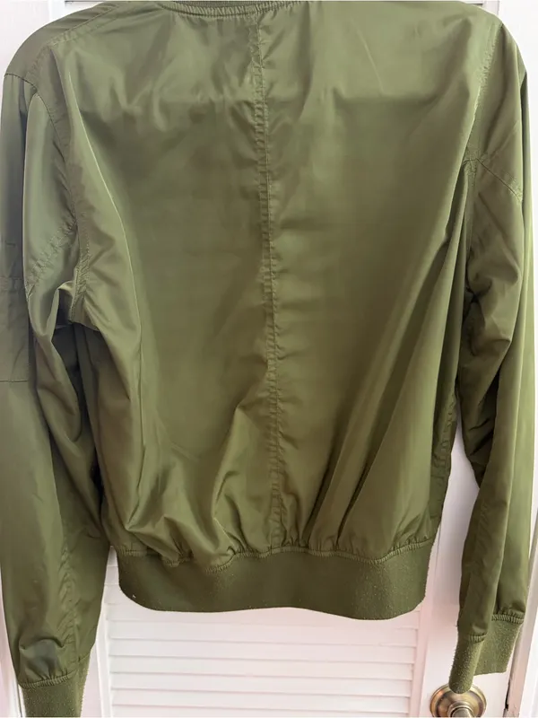 Heart & Hips Women’s Green Bomber Jacket - Image 7