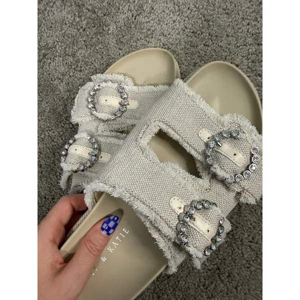 NWOT Kelly & Katie Bejeweled Canvas Slide Sandals Women's Size 8.5 - Image 4