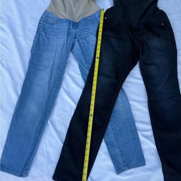Maternity ..Indigo Blue Women's Denim Jeans in Light and Dark Shades Maternity. - Image 4