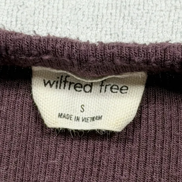 Wilfred Free Aritzia Ribbed Henley Long Sleeve Top Purple Maroon Size Small - Image 3