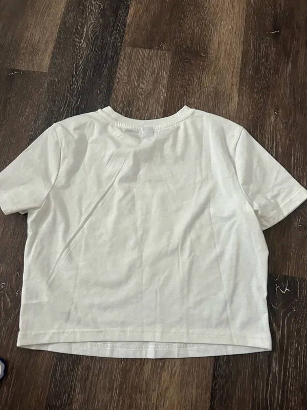SheIn graphic baby tee - Image 2