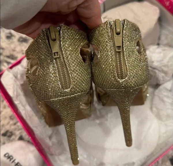 Chinese Laundry Impress' Metallic Gold Glittered Caged Platform Heels - Image 6