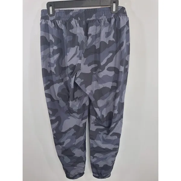 Old Navy Active StretchTech Camo Joggers‎ Grey Charcoal Medium Zipper Pockets - Image 8