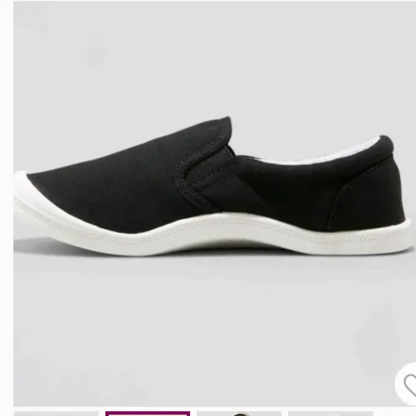 - Mad Love Kassandra loafers black tennis shoes canvas size 6 - Image 3
