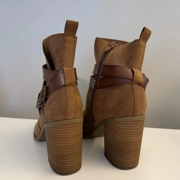 Madden Girl Elliot Boot NWOT - Image 7