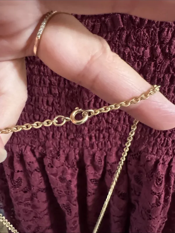 Vintage Gold Chain Necklace with Green Shell Pendant - Image 8