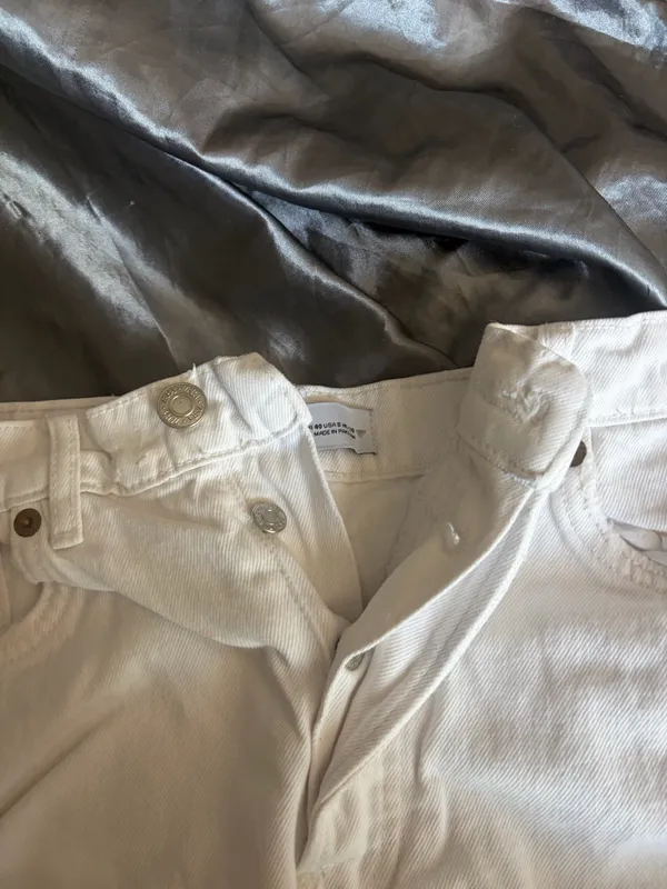 White ZARA Shorts - Image 3