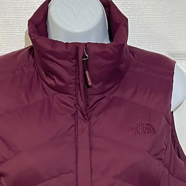 The North Face Down‎ Alpz Vest 550 Fill Medium Maroon size XS - Image 3