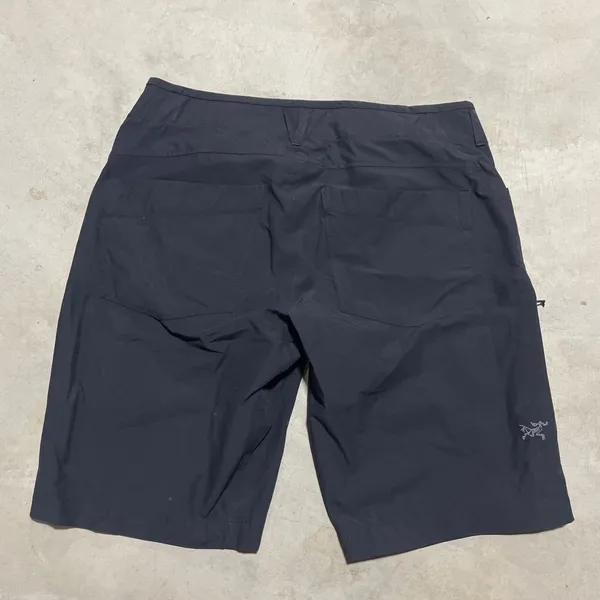 Arcteryx Nylon Stretch Quick Dry Hiking Shorts Women's Size 8 Black Camping - Image 9