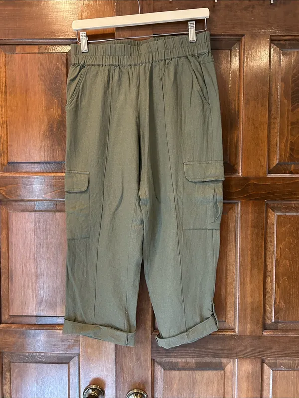 Eddie Bauer Womens Small Capri Cargo Pants Olive Green‎ Linen Blend Roll Cuff - Image 2