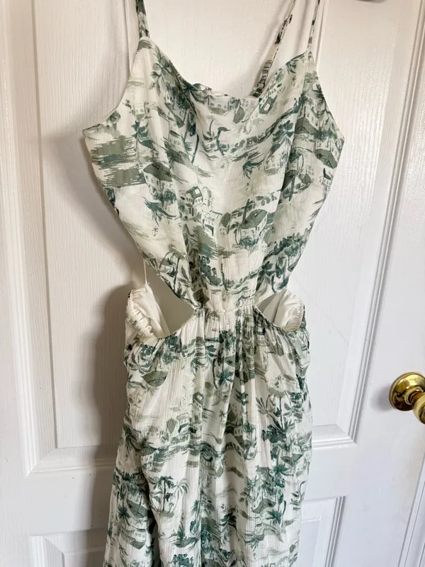 Abercrombie & Fitch Cutout Maxi Green Dress - Image 7