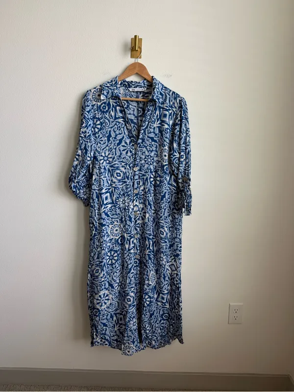 Zara Blue Printed Midi Shirt Dress Button Front Flowy Medium - Image 4