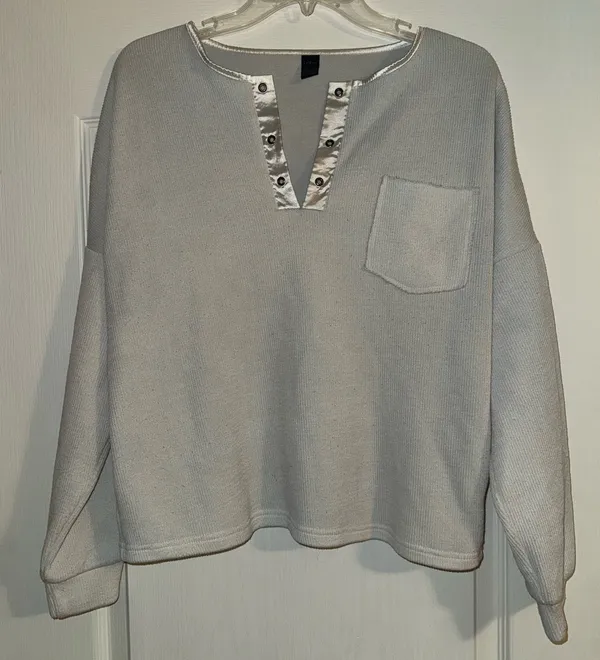 Shein white Garment Eyelets Pocket Front Tee ribbed long sleeve top - Image 2