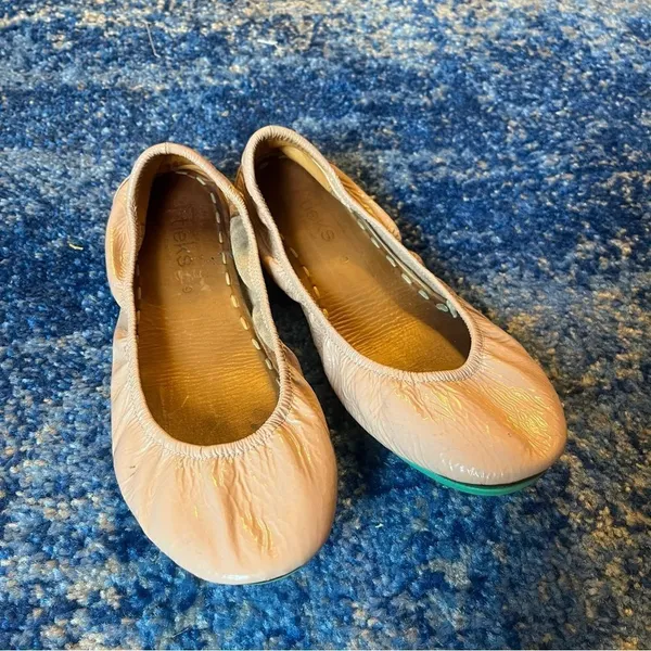 Tieks Biscotti Tan Patent Flats - Image 2
