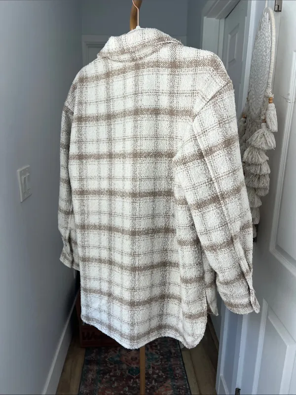 H&M Neutral Cream Tan Plaid Button Down Oversized Shacket Small - Image 4