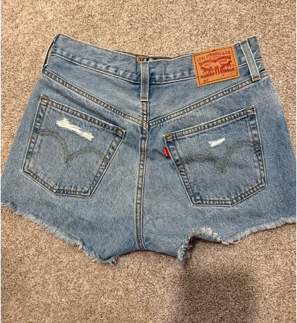 Levi’s 501 Jean Shorts - Image 2