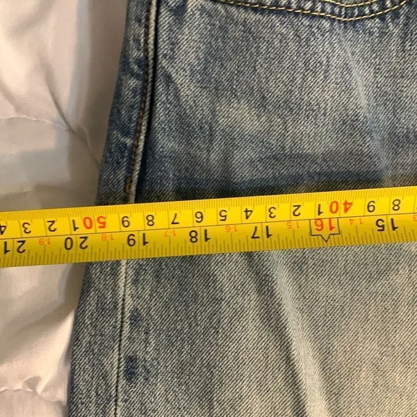 Levi’s 501 Y2K Blue Jeans Waist 34 / Inseam 31 - Image 5