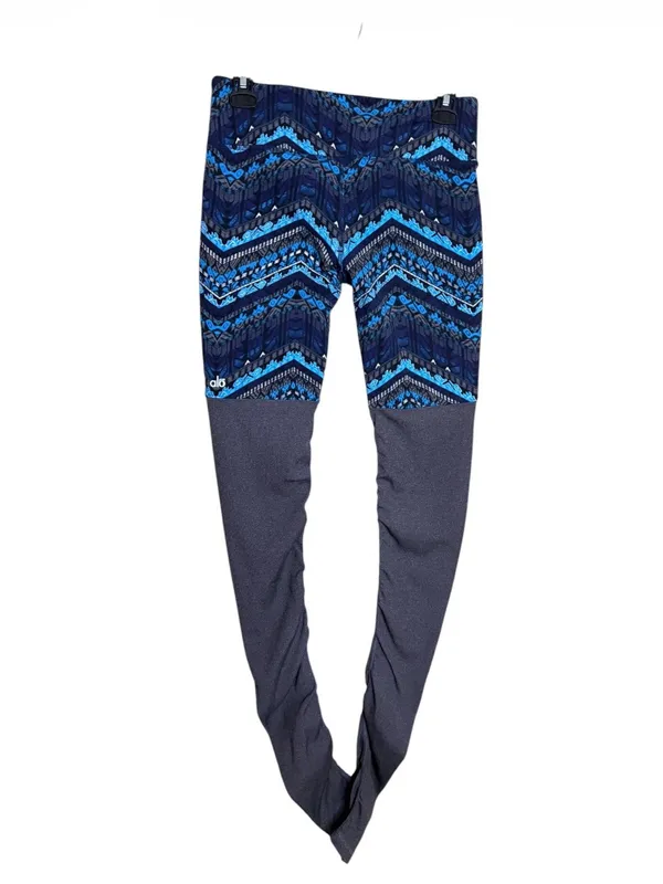 ALO Yoga Blue Chevron Panel Leggings - Image 4