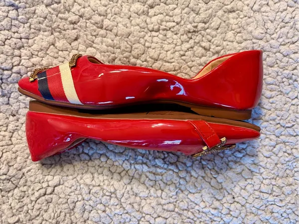 XRXC Red Patent Leather Square Toe Ballet Flats Rhinestone Buckle. - Image 3