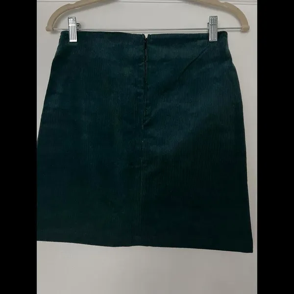 Green Corduroy Embroidered Skirt size Medium - Image 4