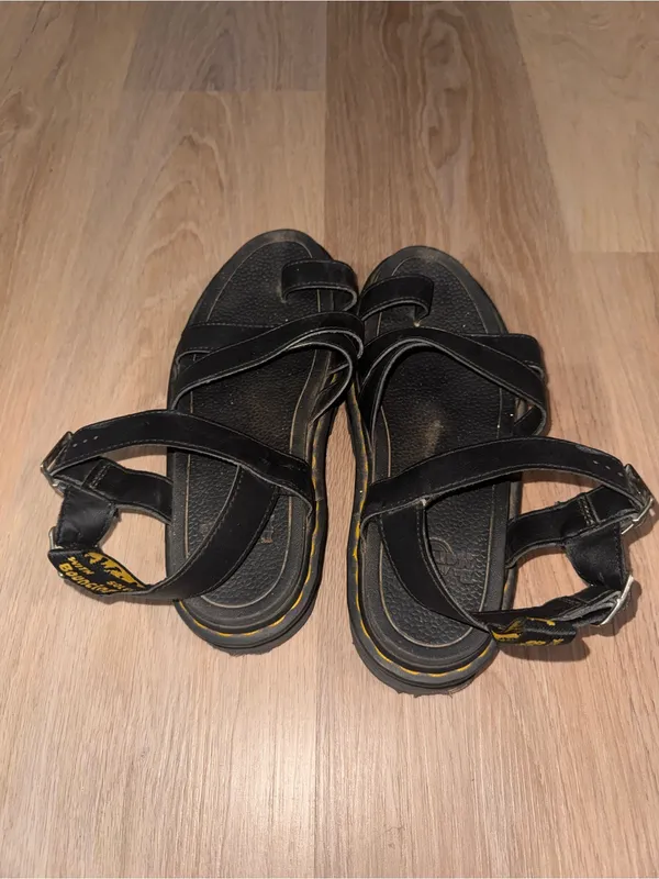 Dr Martens Avry Hydro Leather Strap Sandel - Size 7 - Image 3