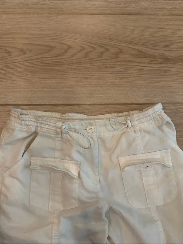 Brandy Melville John Galt Cargo Pants - Image 3