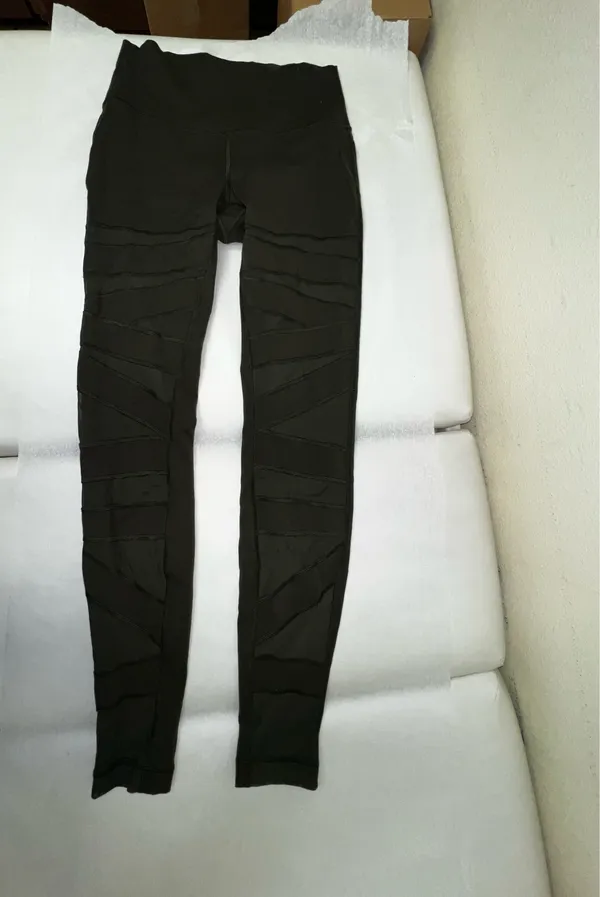 Lululemon Wunder Under Pant (Hi-Rise) *Tech Mesh 28" Dark Olive size 8 - Image 4