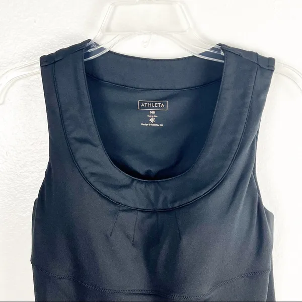 ATHLETA Classic Black Inner Strength Built In Bra Tank Top 36B Gym Workout Yoga - Image 4