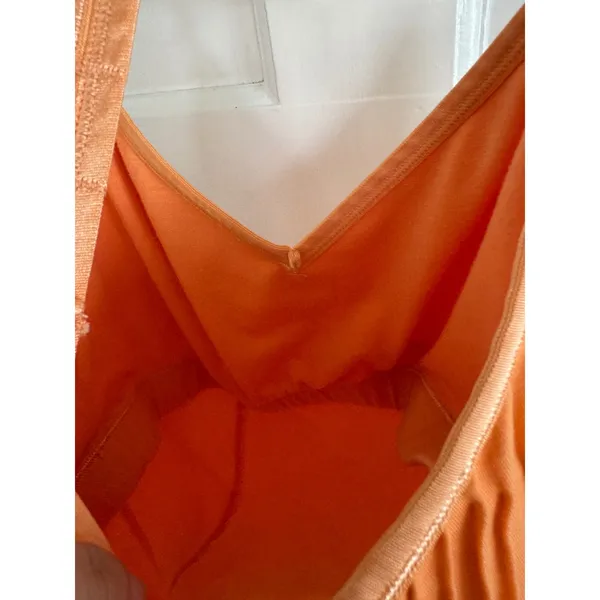 Alo orange tank top - Image 5