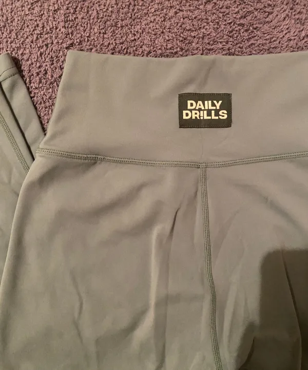 Dailydrills Go! Leggings - Image 3