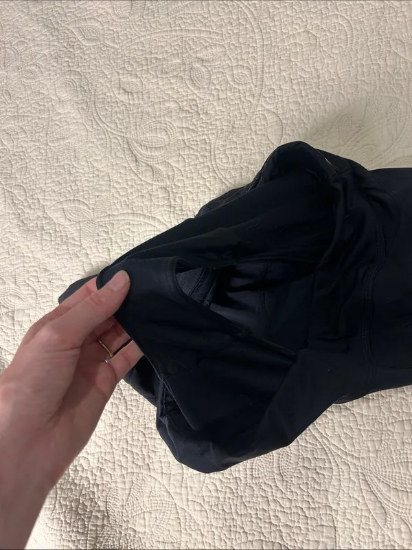 Athleta Black Women's Athletic Shorts with Built-In Liner - Image 5
