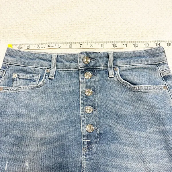 7‎ For All Mankind Women's Ultra High Rise Slim Kick Flare Jeans size 28 - Image 7
