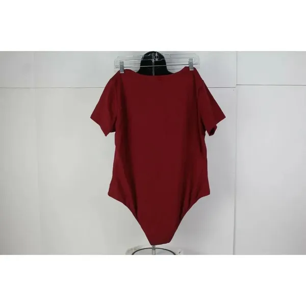 ladies burgundy one piece body blouse size XXL - Image 3