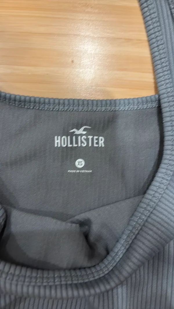 Hollister Gray Tank - Image 2
