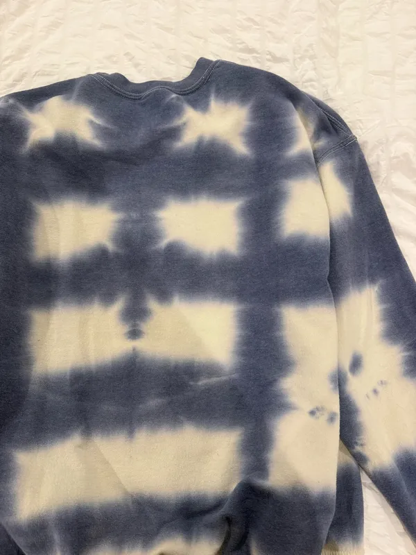 Urban Outfitters Sweatshirt - Image 3