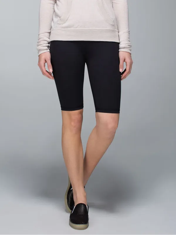 Lululemon • Groove Short *Full-On Luxtreme (Tall) black bike shorts compression - Image 5