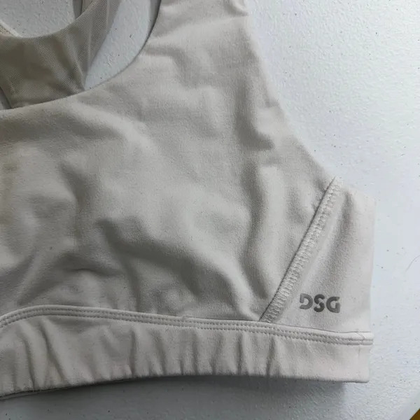 DSG‎ adult white racerback stretch non-padded active athletic sports bra medium - Image 2