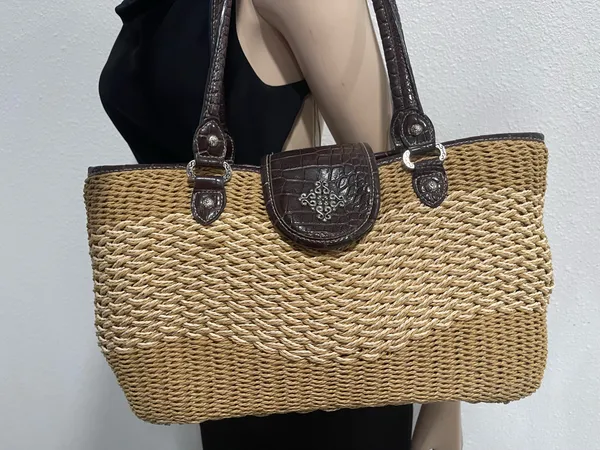 Tan Straw Woven Hand Bag Purse- Beautiful Metal Details - Image 3