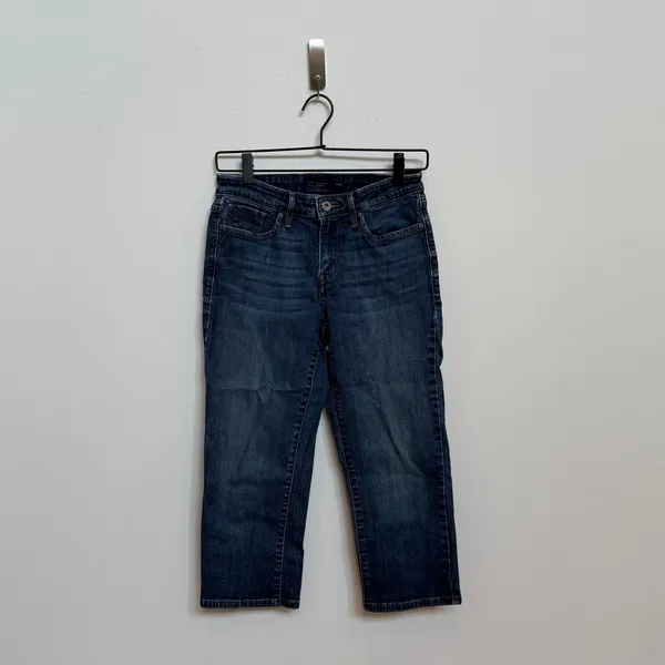 Levi's Demi Curve Classic Cropped Jeans Size 4/27 Low Rise Dark Wash - Image 4