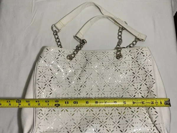 White Faux Leather Tote Bag Silver Floral Cutout Shoulder Purse Chain Handles - Image 3