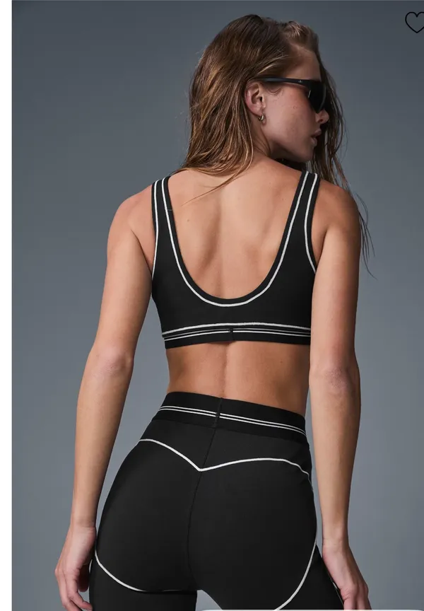 Alo Yoga Set - Image 3