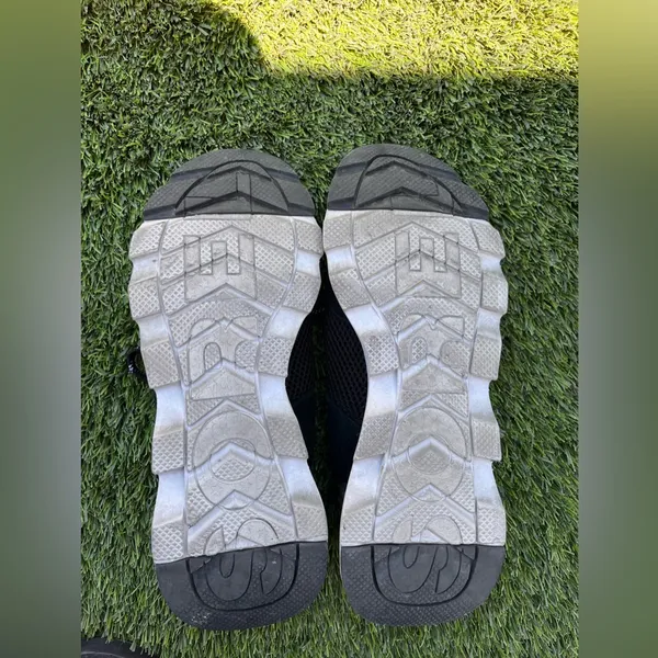 Sorel Black and White Sneakers Comfortable Athletic‎ Design - Image 3