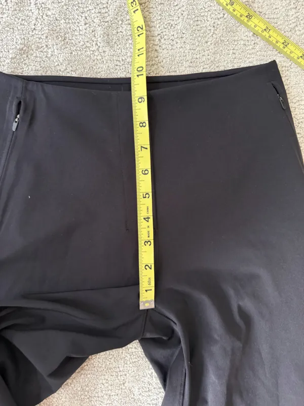 Lululemon Smooth Fit Pull-On High-Rise Cropped Pants in Black Size 4 Work Wear - Image 13
