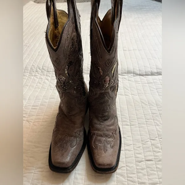 Corral distressed sequin inlay cowboy boots - Image 6