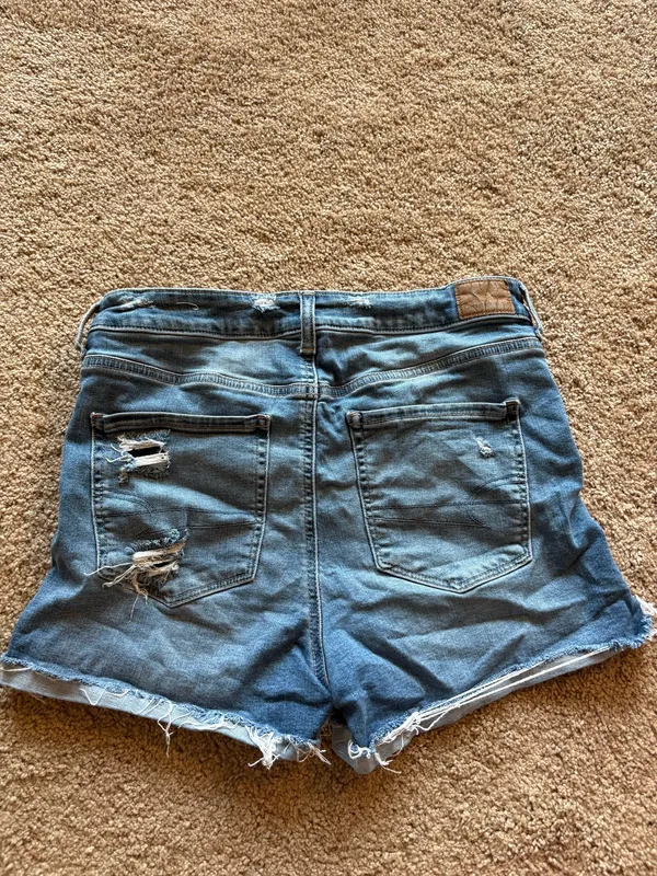 American Eagle Shorts - Image 2