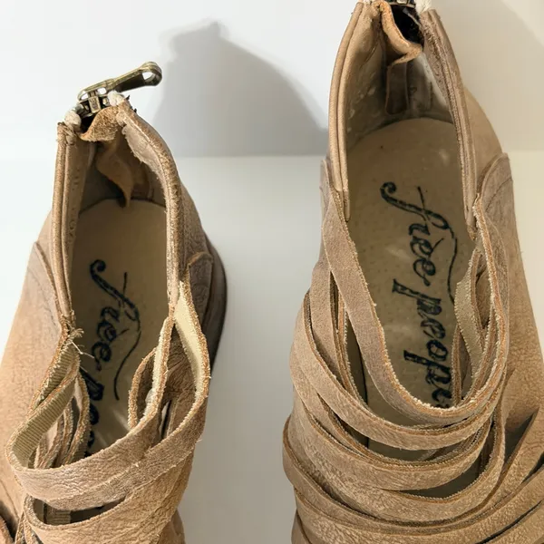 Free People Lost Valley Ankle Boot Size 36 Distressed Fall Western Booties‎ - Image 9