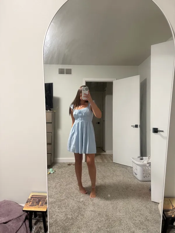 Boutique dress - Image 2