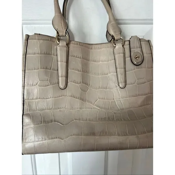 Coach Embossed Crocodile Crosby Bag leather bag no strap gray tan color - Image 6