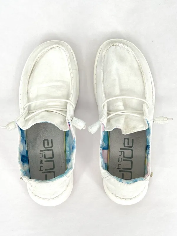 HEY DUDE Wendy Silk Moon White Canvas Slip-On Loafers Women’s 7 - Image 5